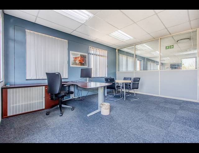 334M² OFFICE TO LET IN SIMBA